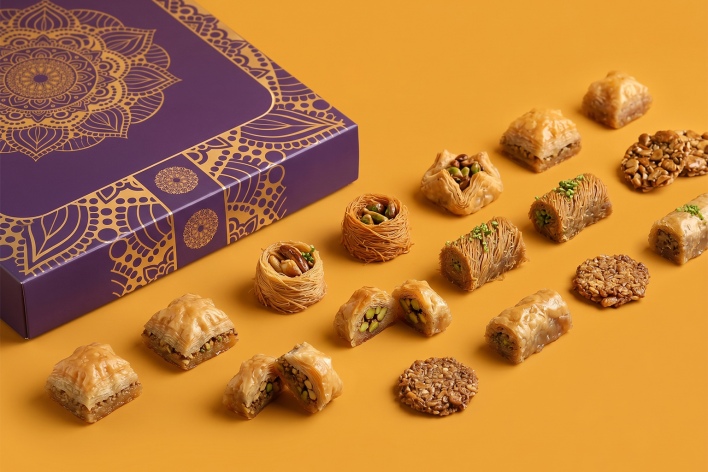 מגש בקלוואה – עוגיות בקלוואה במבחר סוגים עכשיו ב-CandyMall