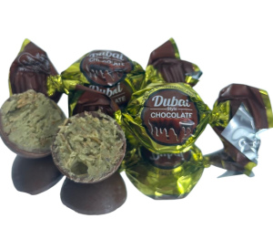 פרליני שוקולד דובאי חלב במילוי פיסטוק וקדאיף 75g