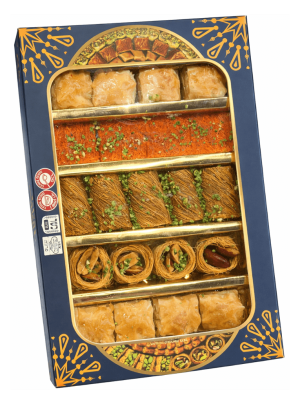 מגש בקלוואה במילוי בוטנים במגוון צורות