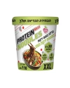 נודלס בטעם בקר בתוספת ירקות וטופו