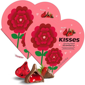 בונבוניירת לב - Hershey's Kisse הרשיז' קיסס בטעם תות 102g