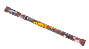 יוגטה גומי בצורת קשית בטעם קולה 28g